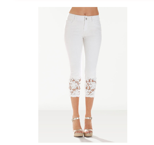 Lace cropped trousers